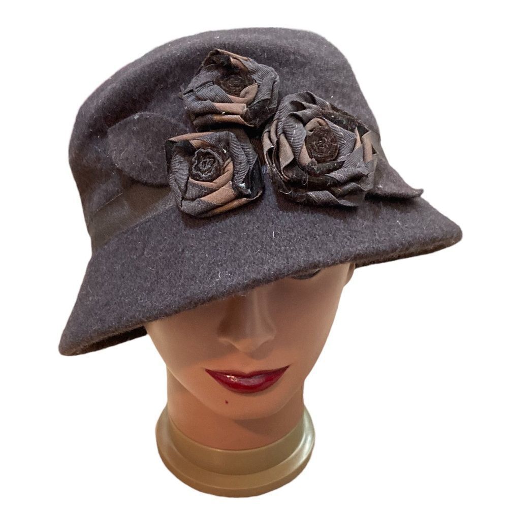 Scala Pronto vintage wool blend hat with fabric flowers